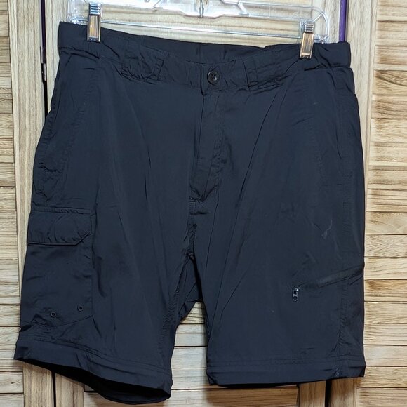 Magellan Fish Gear Black Cargo Shorts Size Med - Picture 1 of 14